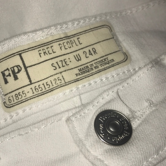 Free People High Rise Distressed Skinny Jeans 24 - Picture 3 of 3